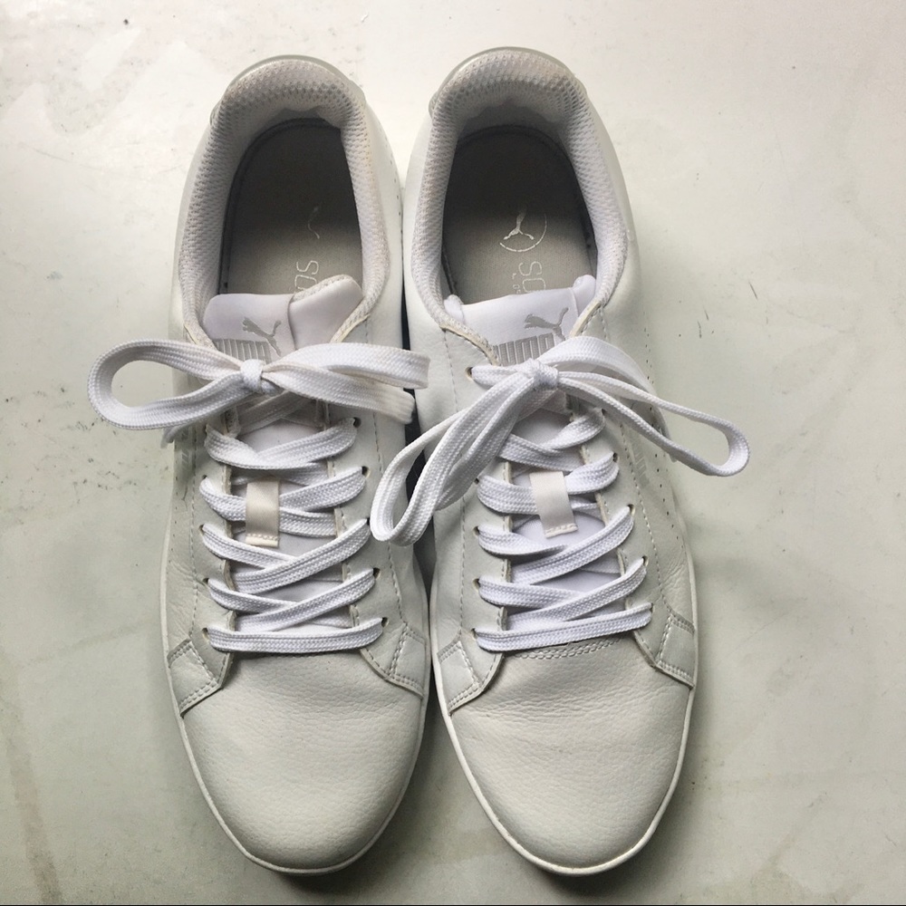Women’s white puma sneakers size 8 1/2
